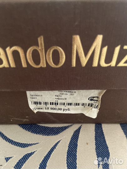 Туфли лакированные на каблуке