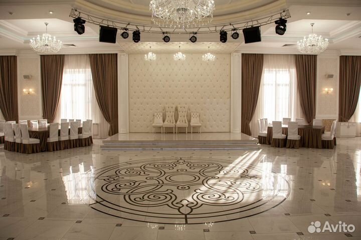 Банкетный зал на 100, 350 мест