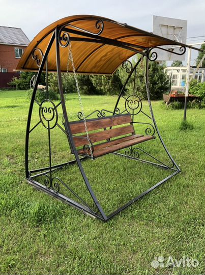 Садовая качеля