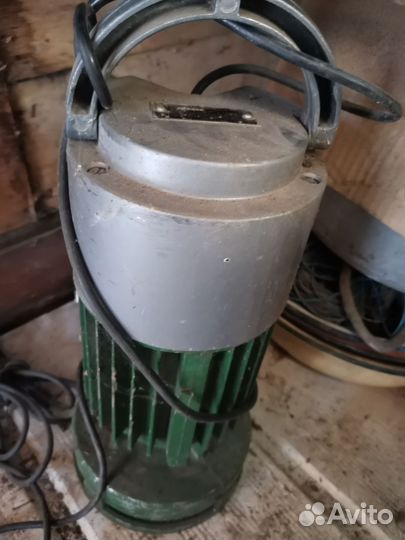 Водяной насос погружной