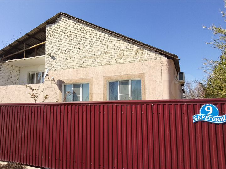 Дом 163 м² на участке 11 сот.