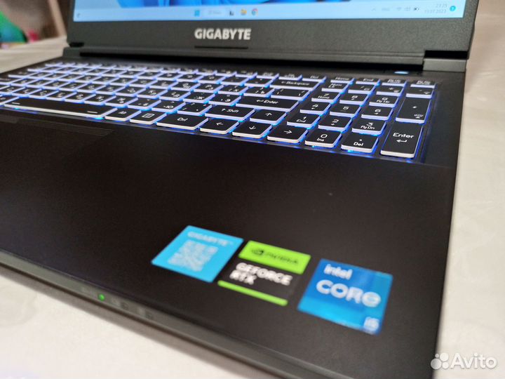 Новый gigabyte I5-12500H + RTX 4050 6 GB