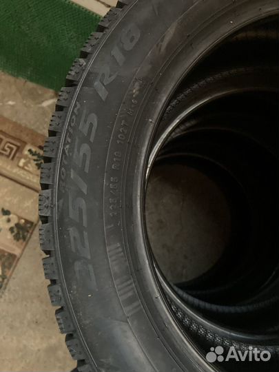 Pirelli Ice Zero 225/55 R18 102T