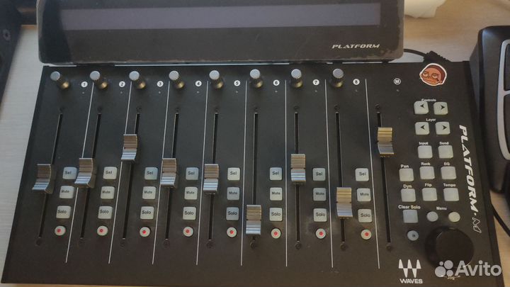 Icon Platform M - Waves + Platform D2