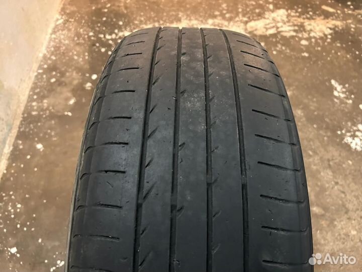 Yokohama Advan Sport V102 235/55 R20