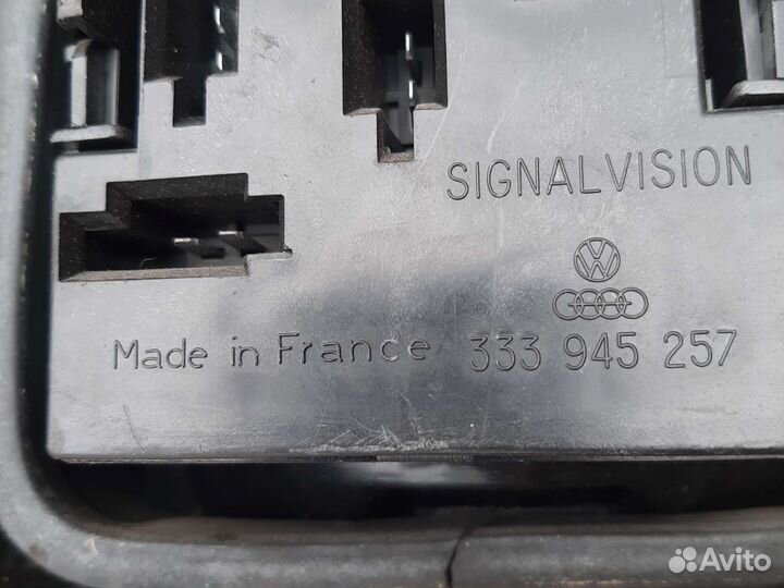 Фонарь Фольксваген Пассат B3 В3 Б3 оригинал универ