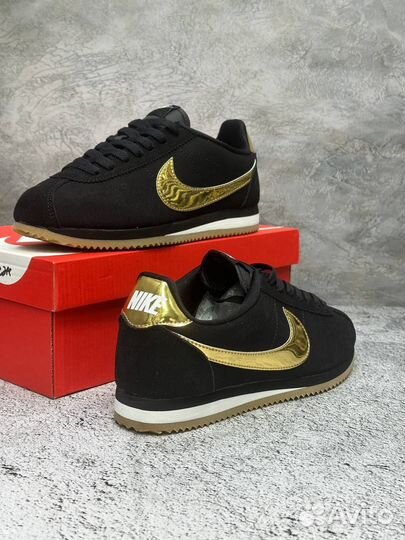 Кроссовки Nike Cortez