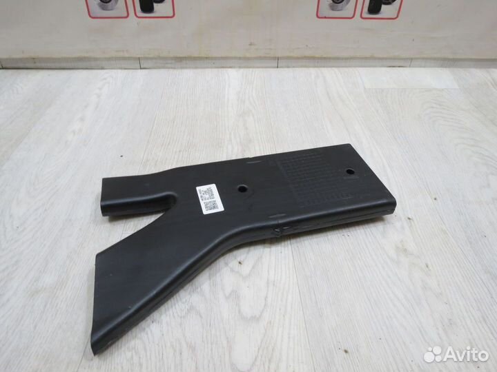 Воздуховод левый Hyundai Solaris 2