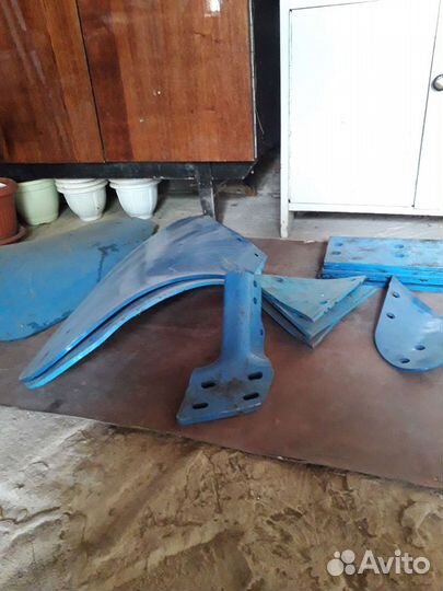 Комплектующие к плугу Лемкен