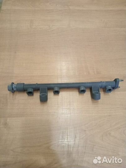 Рейка топливная (рампа) Hyundai Sonata седан G4GC