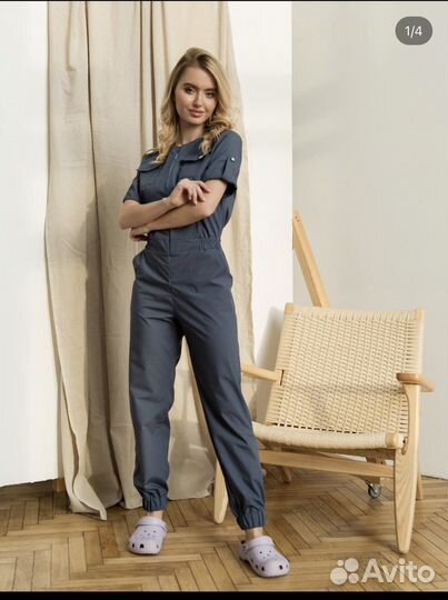 Комбинезон женский