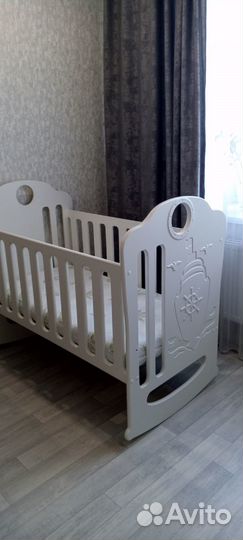 Детская кроватка