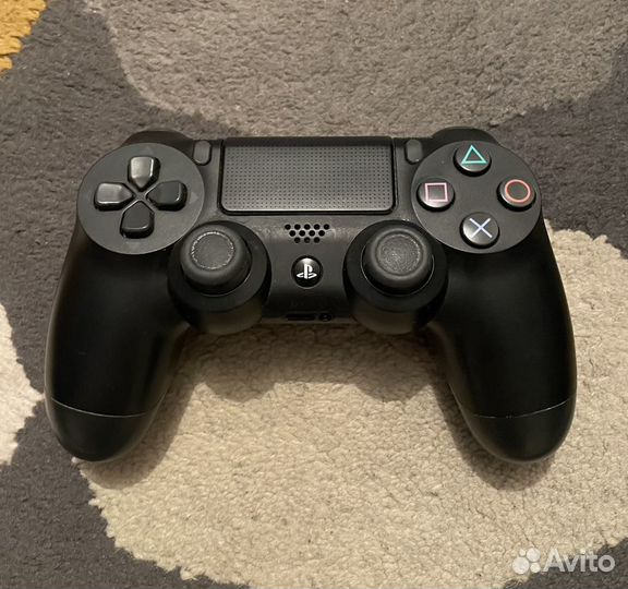 Sony PS4 Slim