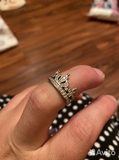 Серебряное кольцо