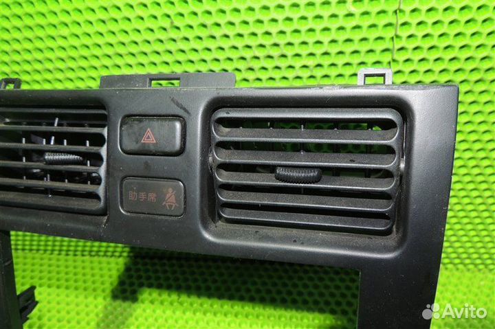 Рамка магнитолы Toyota Caldina AT211 7AFE 2000