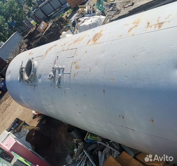 Емкость нержавеющая 65 м3