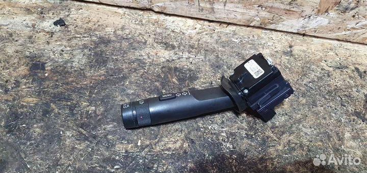 Переключатель поворотов подрулевой Opel Insignia