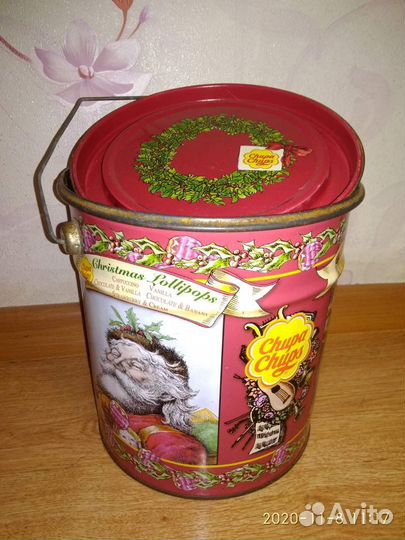 Ведро железное с крышкой