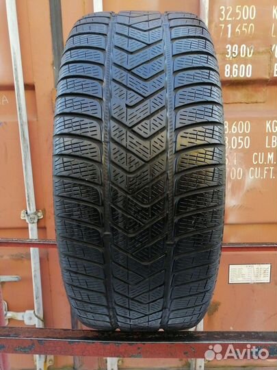 Pirelli Scorpion Winter 255/55 R18