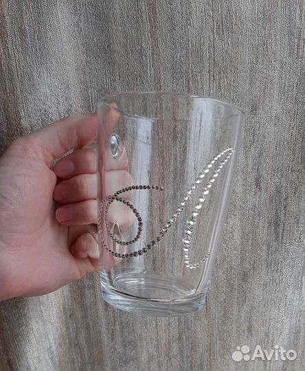 Чайная кружка с инициалами из страз