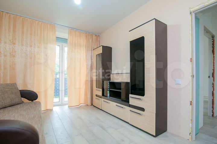 2-к. квартира, 56,7 м², 2/4 эт.