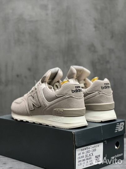 Женские кроссовки New Balance 574