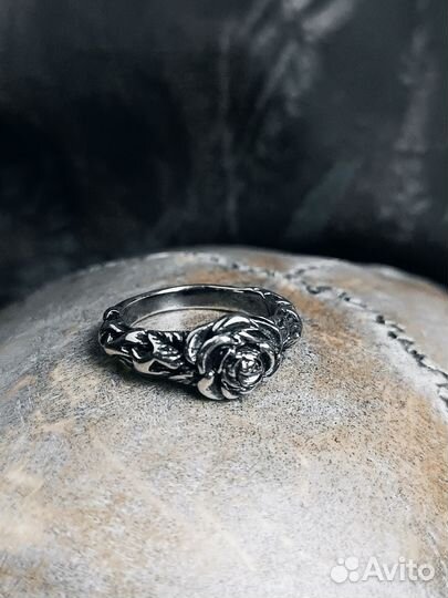 Кольцо Цветок посеребренный