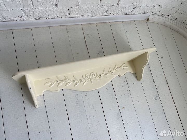 Полочка декоративная