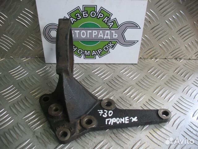 Кронштейн промежуточного вала Nissan X-Trail T30