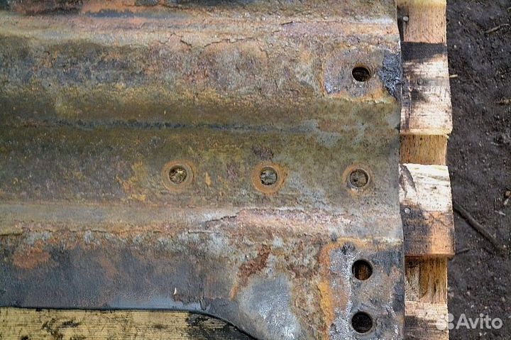 Пластина под сцепное устройство (седло) scania R-s