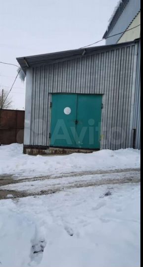 Гараж, > 30 м²