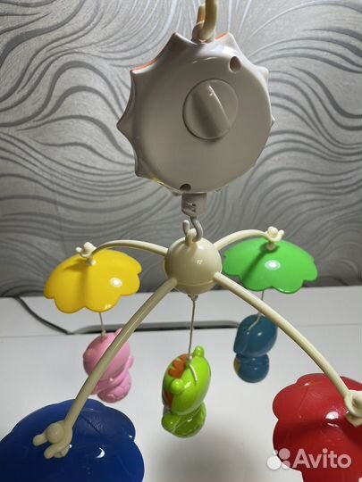 Мобиль для детской кроватки