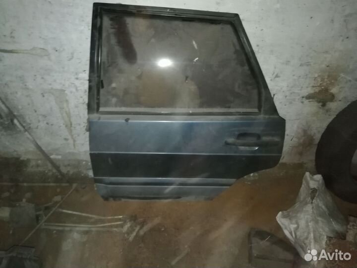 Дверь левая ваз 2114