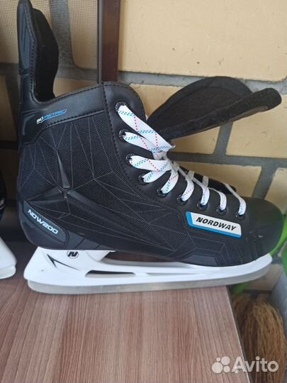 Коньки хоккейные 44 размер