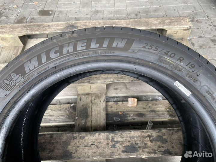 Michelin Primacy 4 255/40 R19