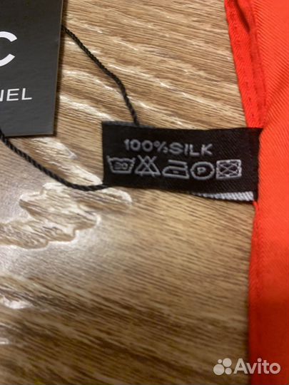 Chanel Женский платок,шаль, l