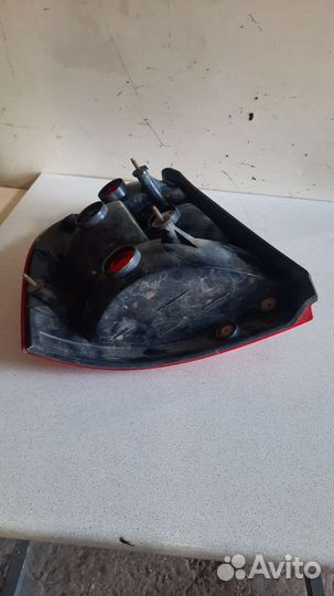 Фонарь задний правый LADA Kalina седан