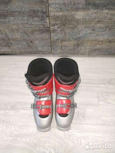 Горнолыжные ботинки детские