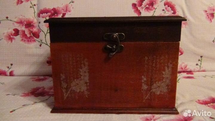 Оригинальный сундучок и чемоданчик для бижутерии