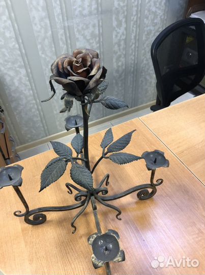 Подсвечник кованный