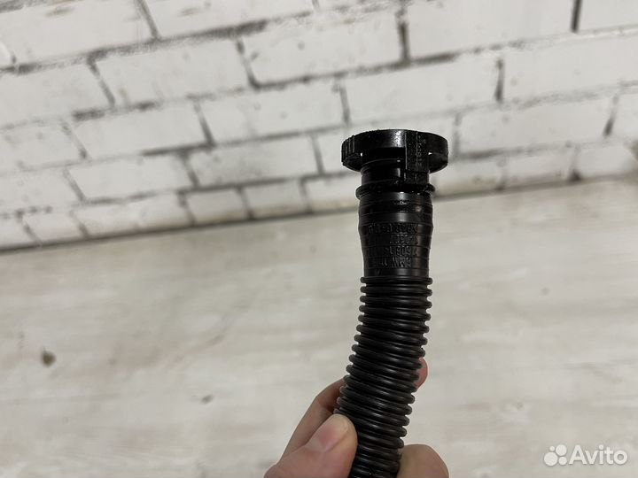 Шланг вентиляции картера BMW F20