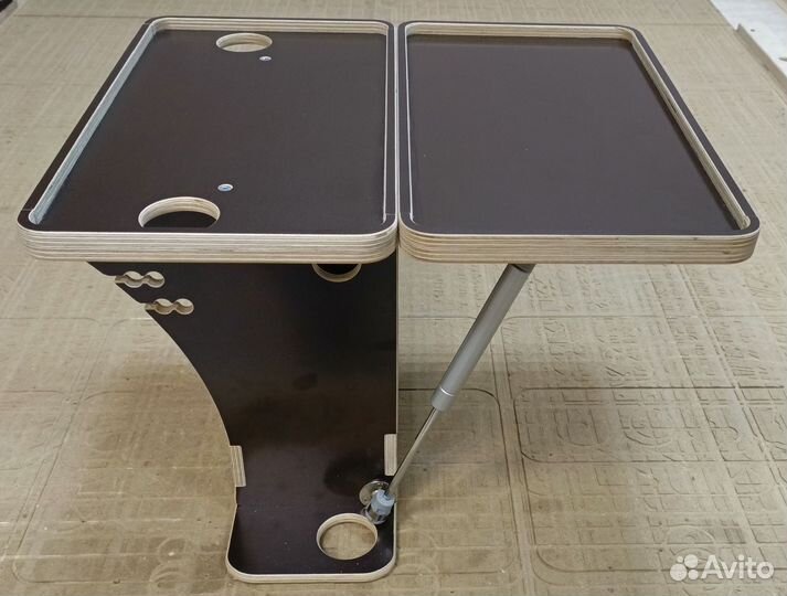 Столик для эхолота