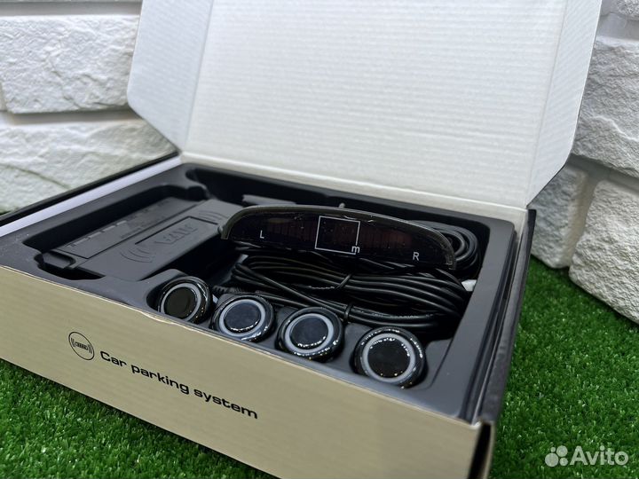 Универсальные парктроники в автомобиль
