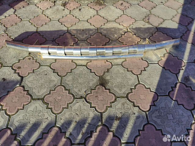 Передняя хромированная губа на ленд круйзер