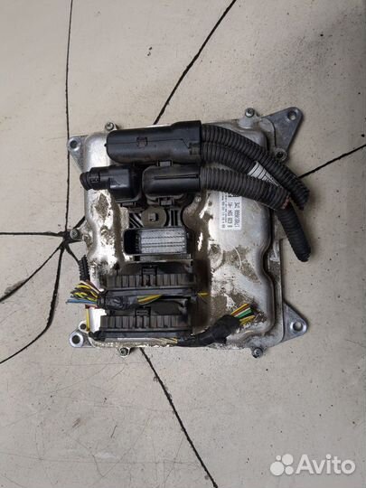 Блок управления двигателем BMW 3 F30, 2016