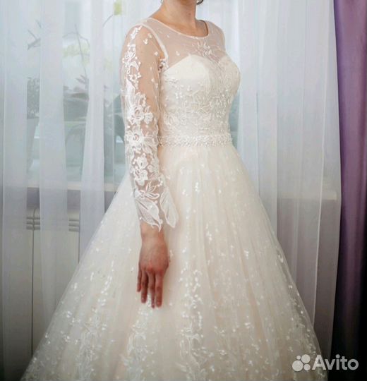 Платье свадебное