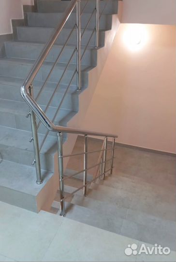 Перила, поручни, ограждения из нержавеющей стали