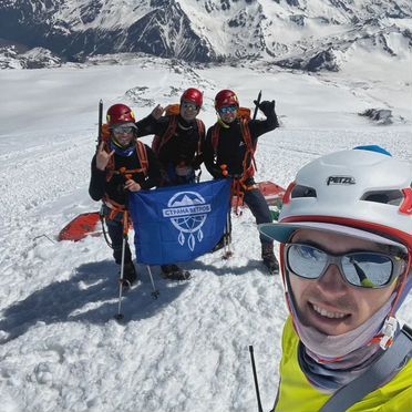 Восхождение на вершину Эльбруса