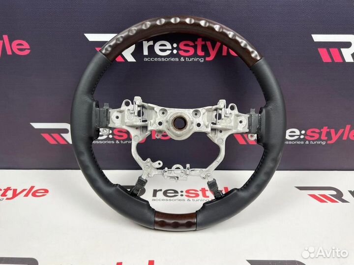 Руль Toyota Land Cruiser 200 в Стиле 16г