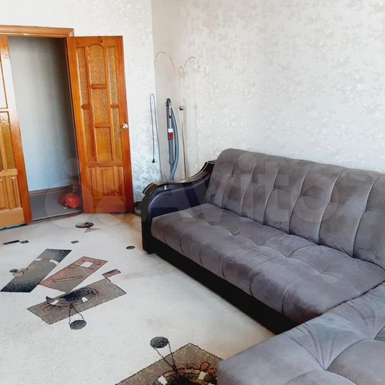 2-к. квартира, 52 м², 6/9 эт.